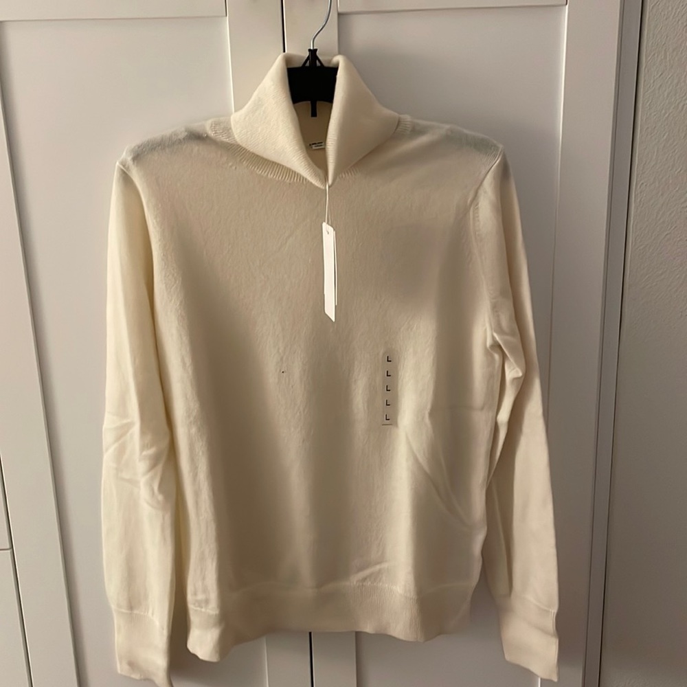 Off White cashmere sweater - never worn